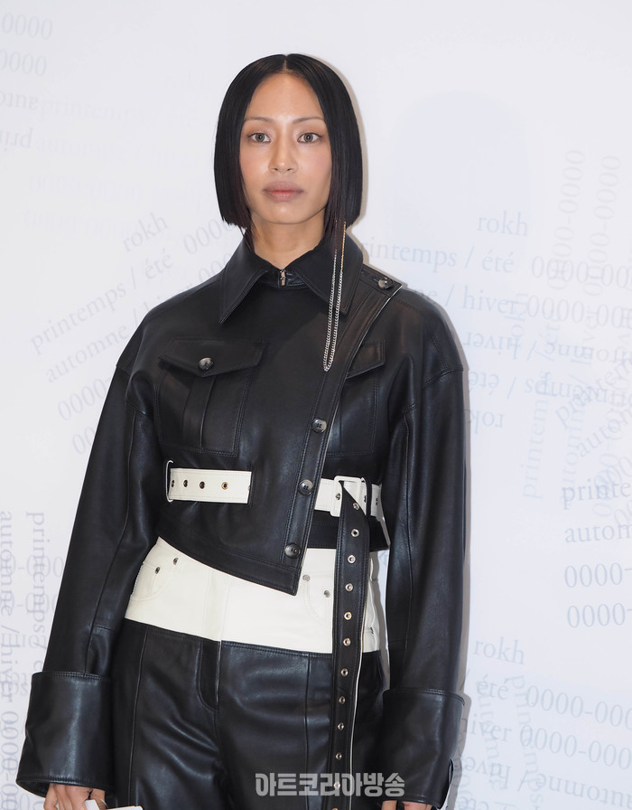 Rokh H&M 컬렉션 포토월 행사(모델 겸 DJ 안나킴) 2024.04.12 사진 ⓒ아트코리아방송 이용선 기자​