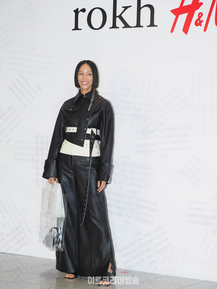 Rokh H&M 컬렉션 포토월 행사(모델 겸 DJ 안나킴) 2024.04.12 사진 ⓒ아트코리아방송 이용선 기자​