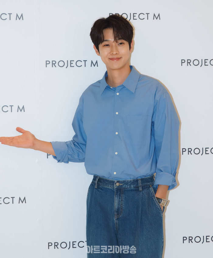 '프로젝트엠' 팬사인회 및 포토월 행사(최우식) 2024.04.13 사진 ⓒ아트코리아방송 이용선 기자​