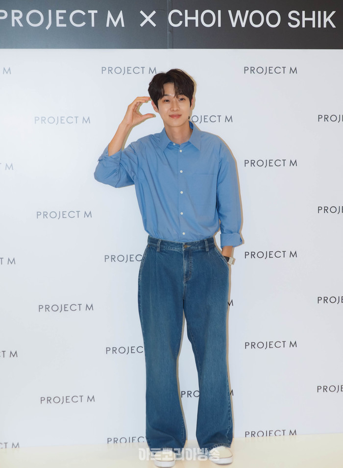 '프로젝트엠' 팬사인회 및 포토월 행사(최우식) 2024.04.13 사진 ⓒ아트코리아방송 이용선 기자​