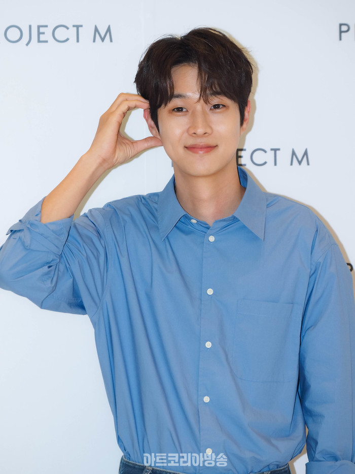 '프로젝트엠' 팬사인회 및 포토월 행사(최우식) 2024.04.13 사진 ⓒ아트코리아방송 이용선 기자​