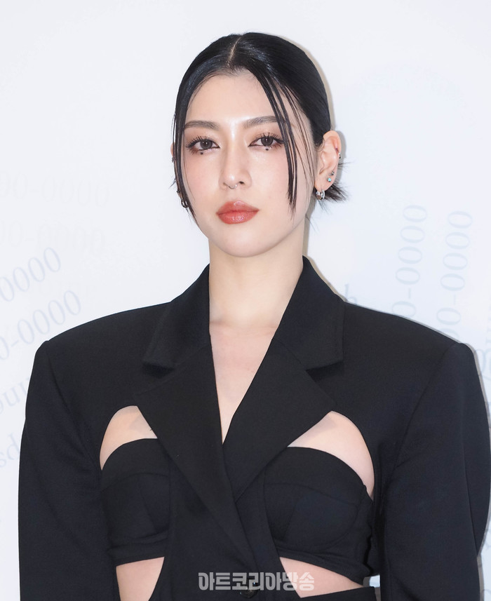 Rokh H&M 컬렉션 포토월 행사(미요시 아야카) 2024.04.12 사진 ⓒ아트코리아방송 이용선 기자​