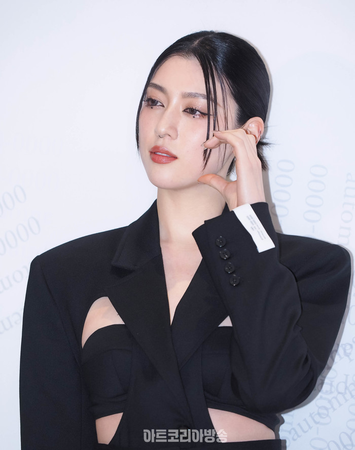 Rokh H&M 컬렉션 포토월 행사(미요시 아야카) 2024.04.12 사진 ⓒ아트코리아방송 이용선 기자​