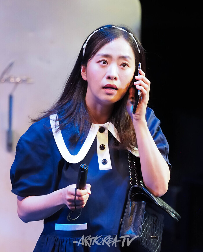 연극 '실종법칙' 프레스콜(유영 역 노수산나) 2024.04.16 사진 ⓒ아트코리아방송 이용선 기자​