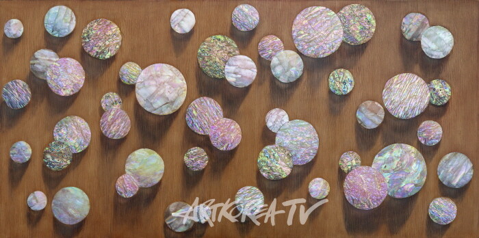 생- 화양연화,50x100cm,Mixed meadia mother of pearl on wood,2024