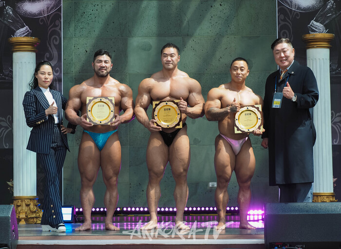 2024 제1회 인천 피트니스 패밀리 페스티벌 (인천 피트니스 패밀리 페스티벌 명세영 대회장-박정수 프로-류성일 프로-이승철 프로-인천광역시 교육위원회 신충식 위원장 ) 2024.05.12 사진 ⓒ아트코리아방송 이용선 기자​