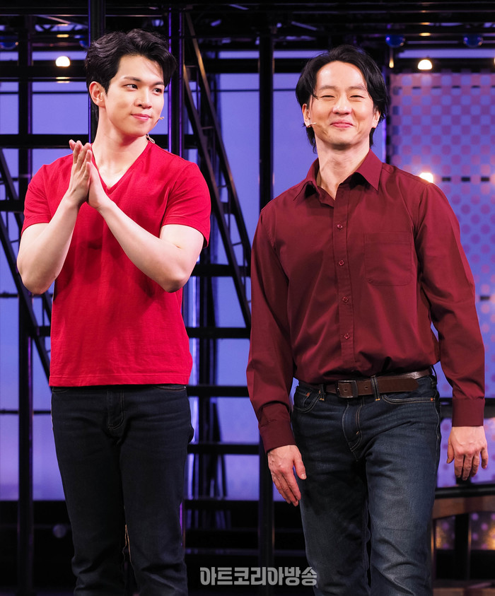 뮤지컬 '넥스트 투 노멀' 커튼콜. 2024.03.23 사진 ⓒ아트코리아방송 DB