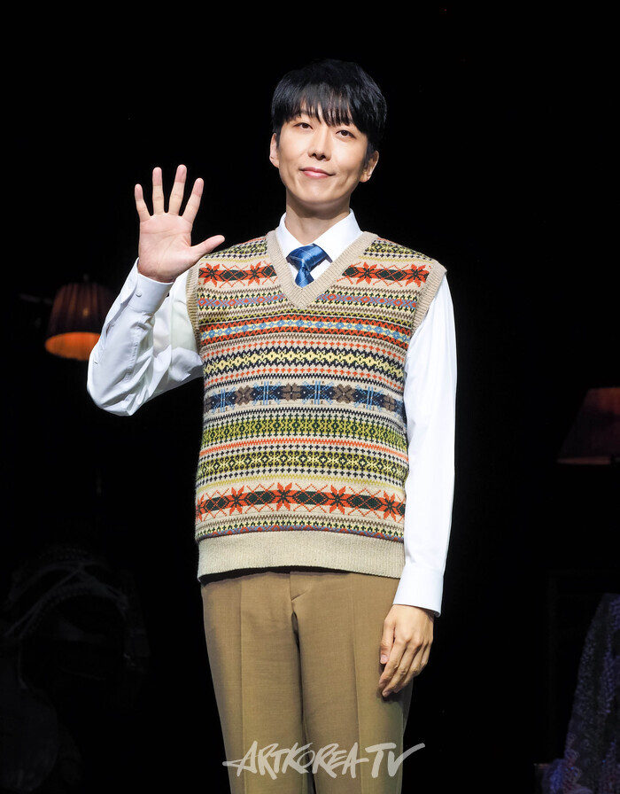 뮤지컬 '벤자민 버튼' 프레스콜(벤자민 버튼 역 김재범). 2024.05.16 사진 ⓒ아트코리아방송 이용선 기자​