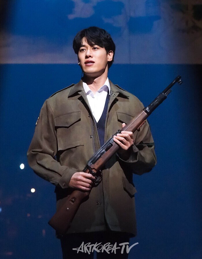 ​뮤지컬 '벤자민 버튼' 프레스콜. 2024.05.16 사진 ⓒ아트코리아방송 이용선 기자​​