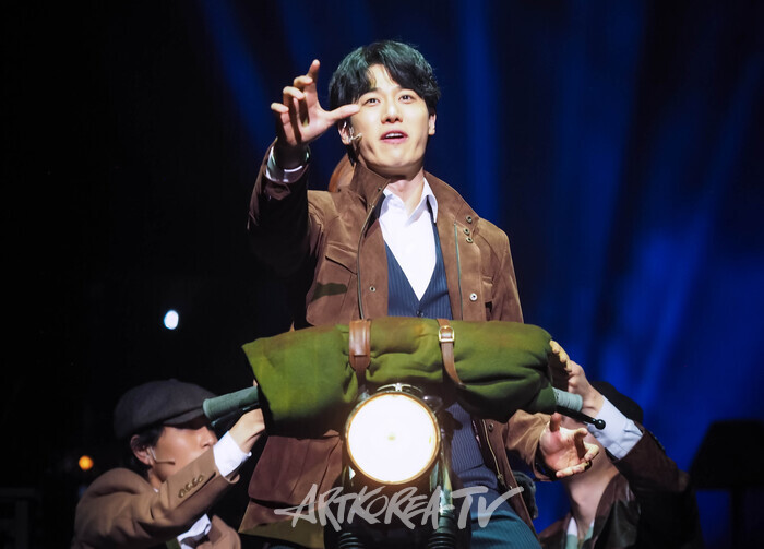 ​뮤지컬 '벤자민 버튼' 프레스콜. 2024.05.16 사진 ⓒ아트코리아방송 이용선 기자​​