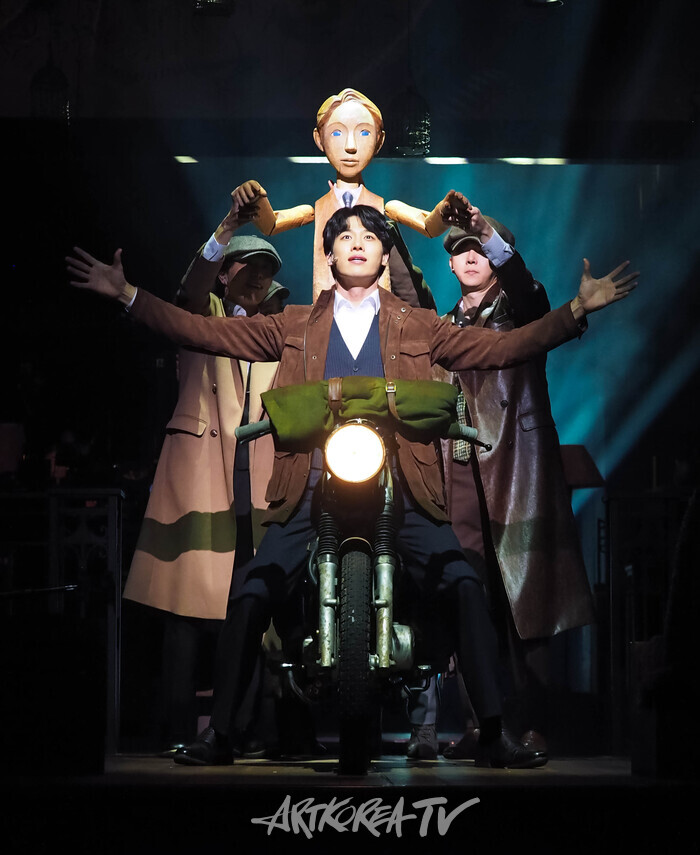 ​뮤지컬 '벤자민 버튼' 프레스콜. 2024.05.16 사진 ⓒ아트코리아방송 이용선 기자​​