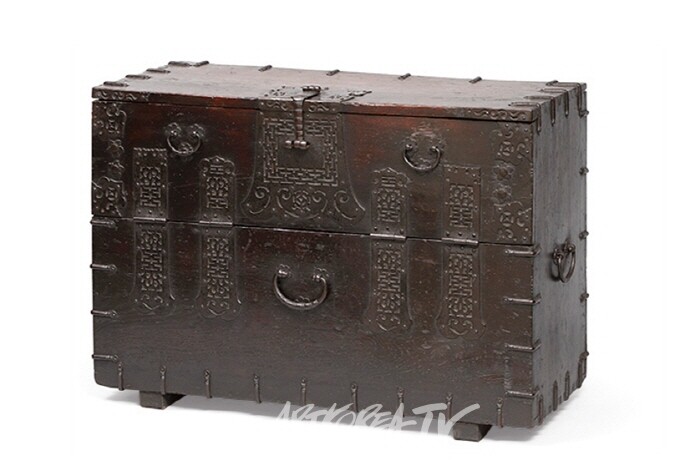 밀양반닫이 密陽櫃