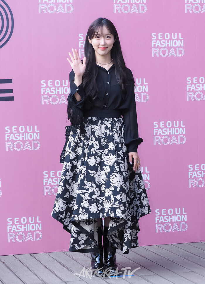 '서울패션로드 2024 at 석촌호수' 포토월 행사(이코코) 2024.05.31 사진 ⓒ아트코리아방송 이용선 기자