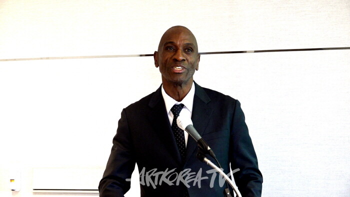  Andrew Bwezani BANDA 잠비아 대사