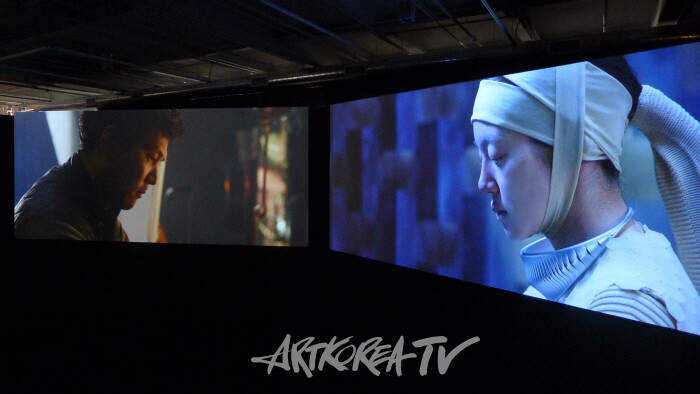 2012 [미지에서 온 소식 ; 세상의 저편(News from Nowhere ; The End of the World)], 도쿠멘타13, 카셀, 독일 (HD Film, Installation view at Documenta-Halle. dOCUMENTA)_Still cut1