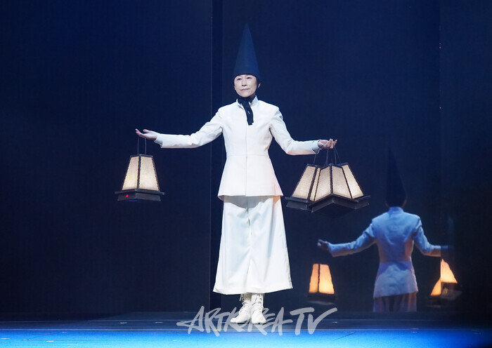 연극 '햄릿' 프레스콜(배우 4 역 손봉숙). 2024.06.13 사진 ⓒ아트코리아방송 이용선 기자