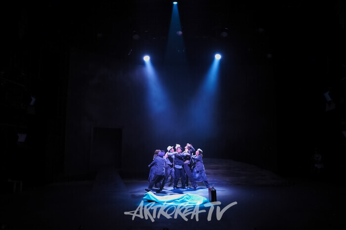 연극 '연안지대' 프레스콜. 2024.06.14 사진 ⓒ아트코리아방송 이용선 기자