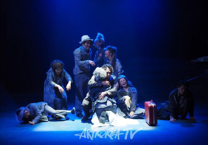 연극 '연안지대' 프레스콜. 2024.06.14 사진 ⓒ아트코리아방송 이용선 기자