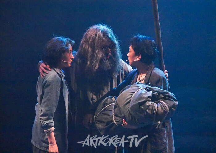 연극 '연안지대' 프레스콜. 2024.06.14 사진 ⓒ아트코리아방송 이용선 기자