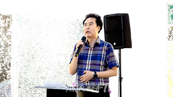 사회 김영진 국장