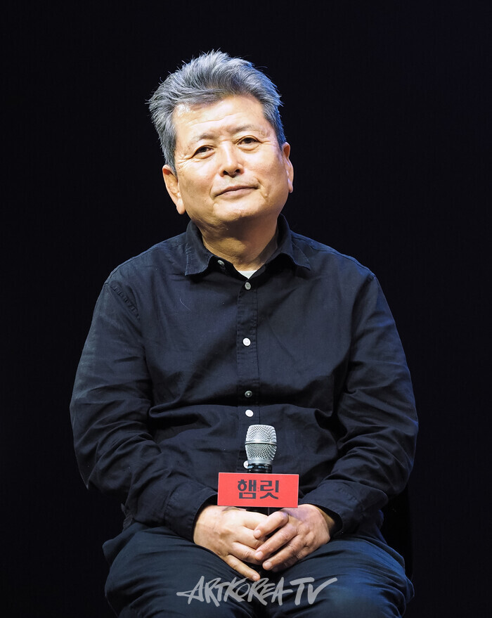 연극 '햄릿' 프레스콜 (이태섭 무대 디자이너) 2024.06.13 사진 ⓒ아트코리아방송 이용선 기자