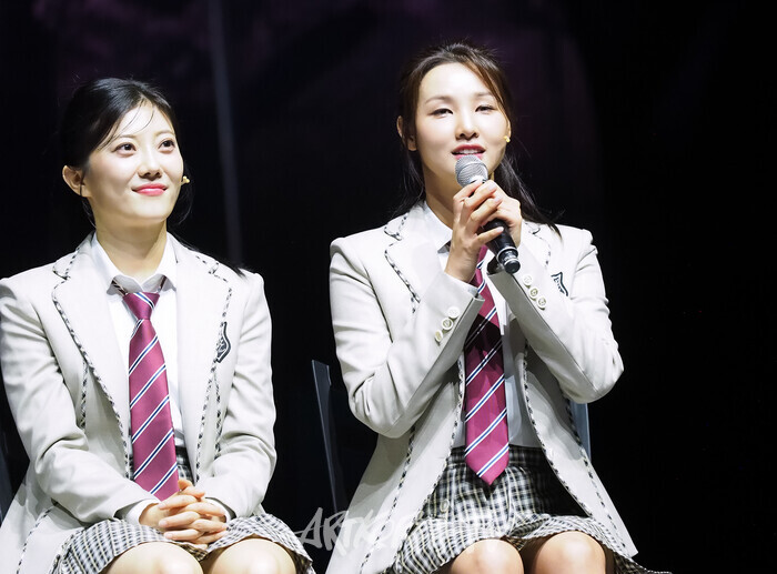 뮤지컬 '4월은 너의 거짓말'프레스콜(사와베 츠바키 역 박시인, 황우림) 2024.07.04 사진 ⓒ아트코리아방송 이용선 기자