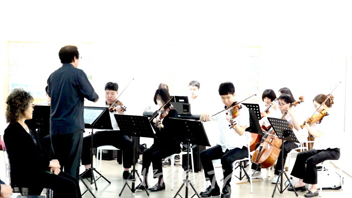 드림원 팝스 앙상블팀 축하공연