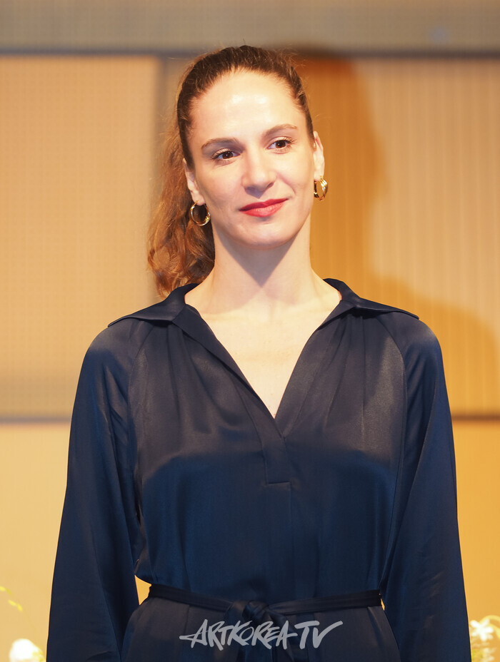 '파리 오페라 발레 에투알 갈라2024' 기자간담회(발랑틴 콜라상트(Valentine Colasante)) 2024.07.17 사진 ⓒ아트코리아방송 이용선 기자