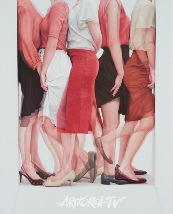 overlapping image 240427 _ 162.2 x 130.3 cm _ oil on canvas _ 2024