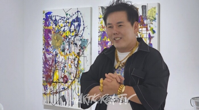 전설 박사, 대웅제약 갤러리 아트토큰 2R2 Space 초대작가전시회 성황리 진행 중