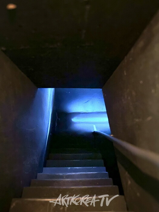 Jan Köchermann 개인전 'I told you so'