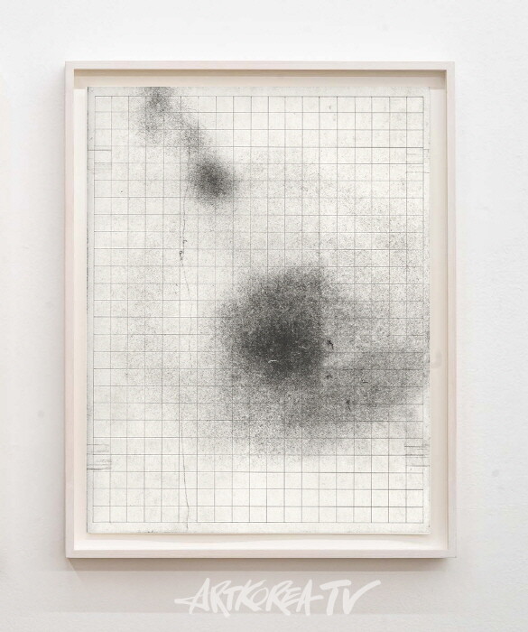 Jan Köchermann 개인전 'I told you so'