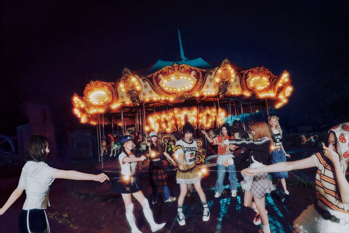 유니스 'CURIOUS(큐리어스)' 단체 콘셉트 포토. 제공 F&F엔터테인먼트