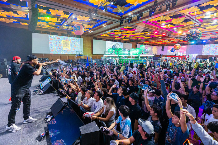 스니커콘은 전세계 30여 개의 주요 도시에서 개최되는 세계 최대의 스니커 쇼다. 제공 어반컴플렉스