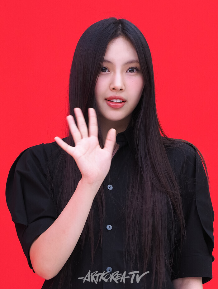 뉴진스 현대백화점면세점 동대문점 '에브리데이 현데이'(EVERYDAY HYUNDAY) 기념 포토월 행사(혜인) 2024.08.01 사진 ⓒ아트코리아방송 이용선 기자​