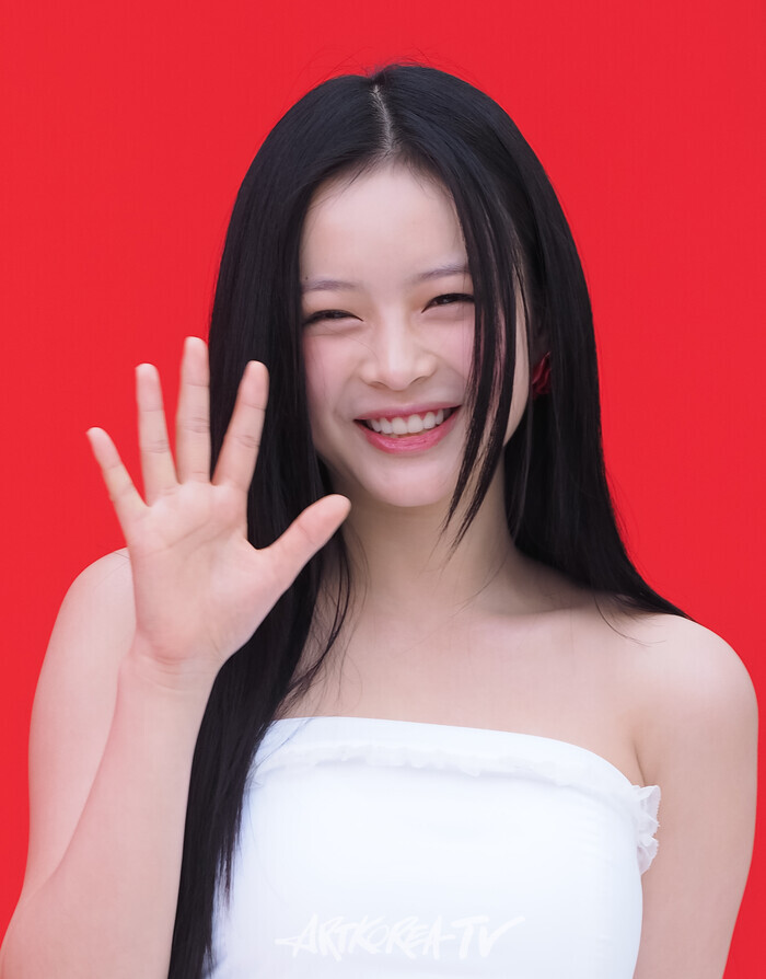 현대백화점면세점 동대문점 '에브리데이 현데이'(EVERYDAY HYUNDAY) 기념 포토월 행사(뉴진스 하니) 2024.08.01 사진 ⓒ아트코리아방송 이용선 기자​