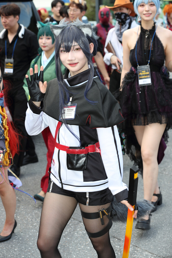 8월2일 코스프레 대회 참가자들의 거리퍼레이드