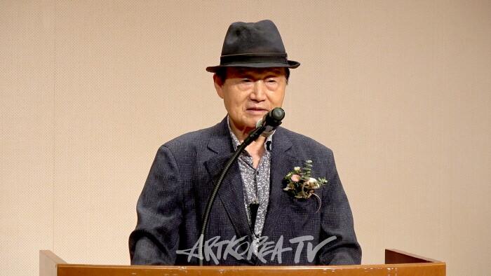 이종환 운영위원장 심사평