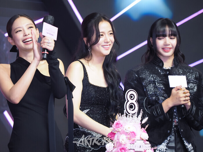 그룹 블랙핑크(제니, 리사, 로제, 지수) '블랙핑크 월드 투어 '본 핑크' 인 시네마'(BLACKPINK WORLD TOUR 'BORN PINK' IN CINEMAS) 핑크카펫 행사. 2024.08.09 사진 ⓒ 아트코리아방송 이용선 기자​