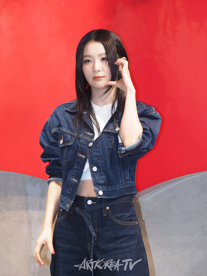 리바이스 성수동 스테이지 35 팝업 스토어 행사 (레드벨벳 슬기) 2024.08.22 사진 ⓒ아트코리아방송 이용선 기자​
