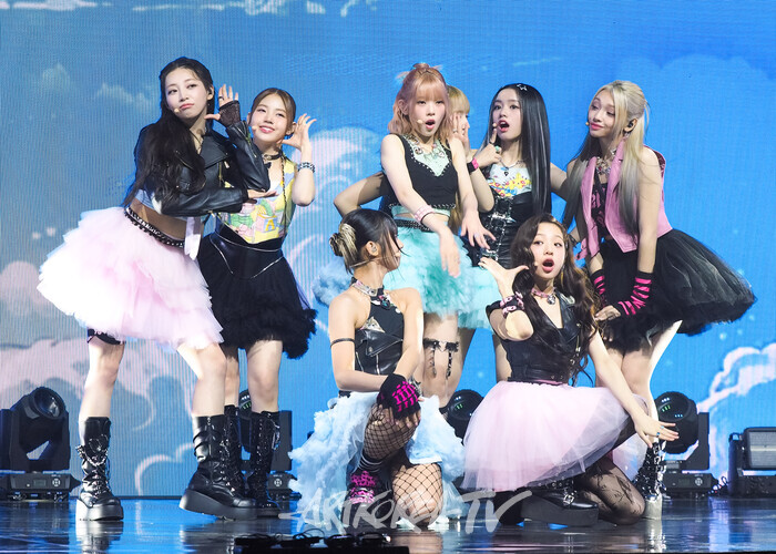 유니스(UNIS) 첫 번째 싱글 앨범 '큐리어스'(CURIOUS) 발매 기념 쇼케이스. 2024.08.06 사진 ⓒ 아트코리아방송 DB