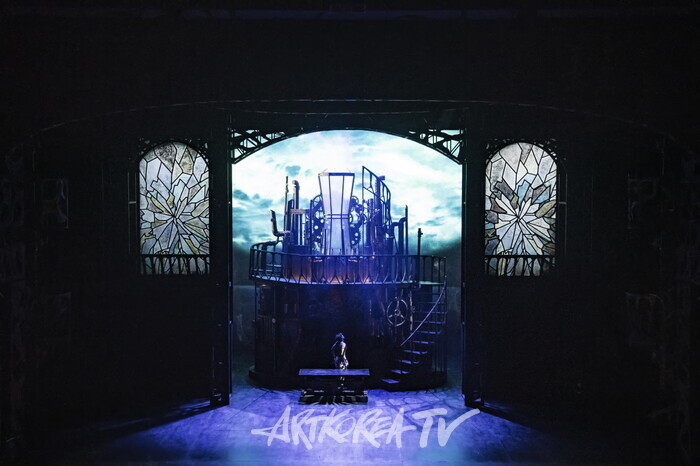 뮤지컬'프랑켄슈타인' 공연 사진. 제공 EMK뮤지컬컴퍼니