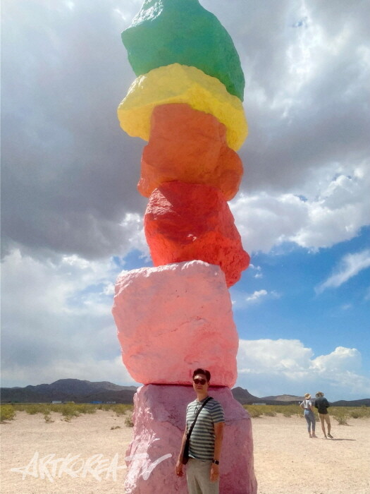 우고 론디노네의 '번 투 샤인'-한국예술가협회 금보성 이사장(백석대교수)