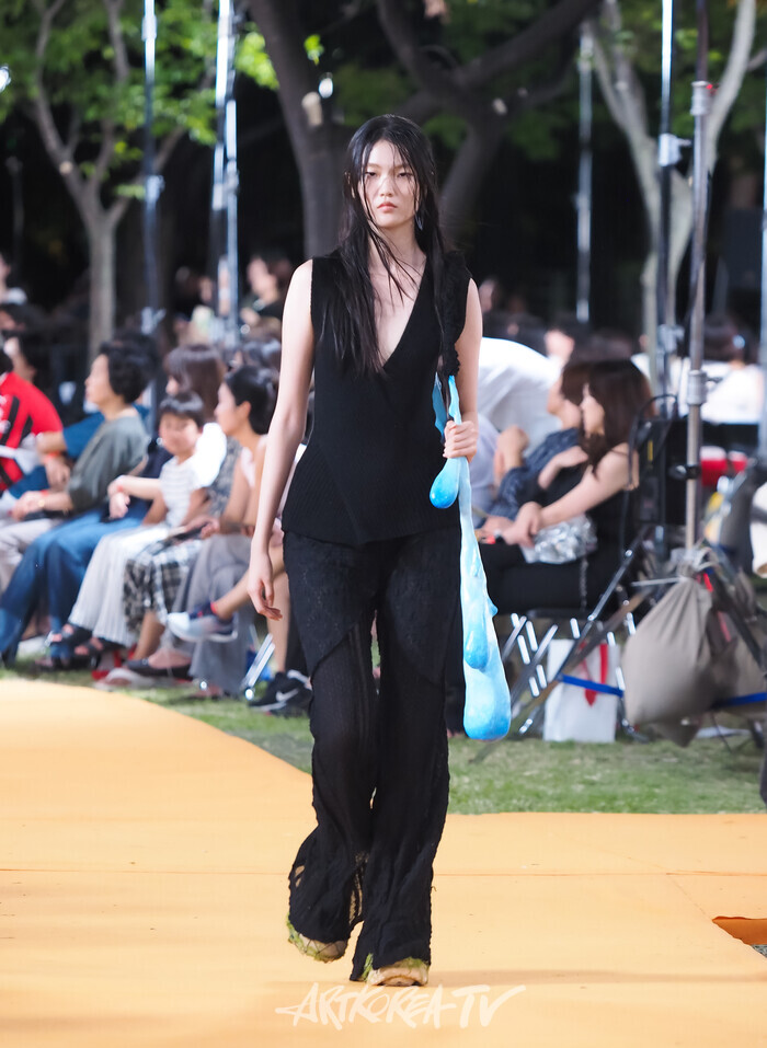 '2024 서울패션로드@뚝섬-보타닉 패션쇼'(양윤아 디자이너 브랜드 비건타이거(VEGANTIGER)) 2024.08.30 사진 ⓒ아트코리아방송 이용선 기자