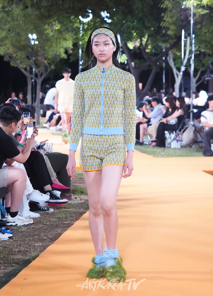 '2024 서울패션로드@뚝섬-보타닉 패션쇼'(양윤아 디자이너 브랜드 비건타이거(VEGANTIGER)) 2024.08.30 사진 ⓒ아트코리아방송 이용선 기자