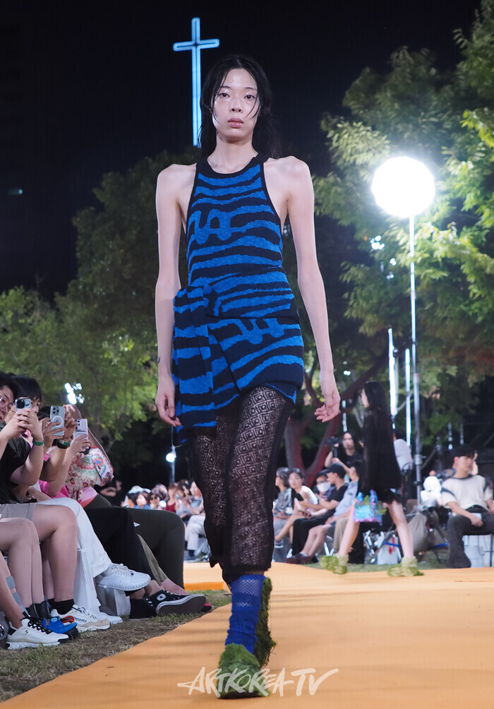 '2024 서울패션로드@뚝섬-보타닉 패션쇼'(양윤아 디자이너 브랜드 비건타이거(VEGANTIGER)) 2024.08.30 사진 ⓒ아트코리아방송 이용선 기자