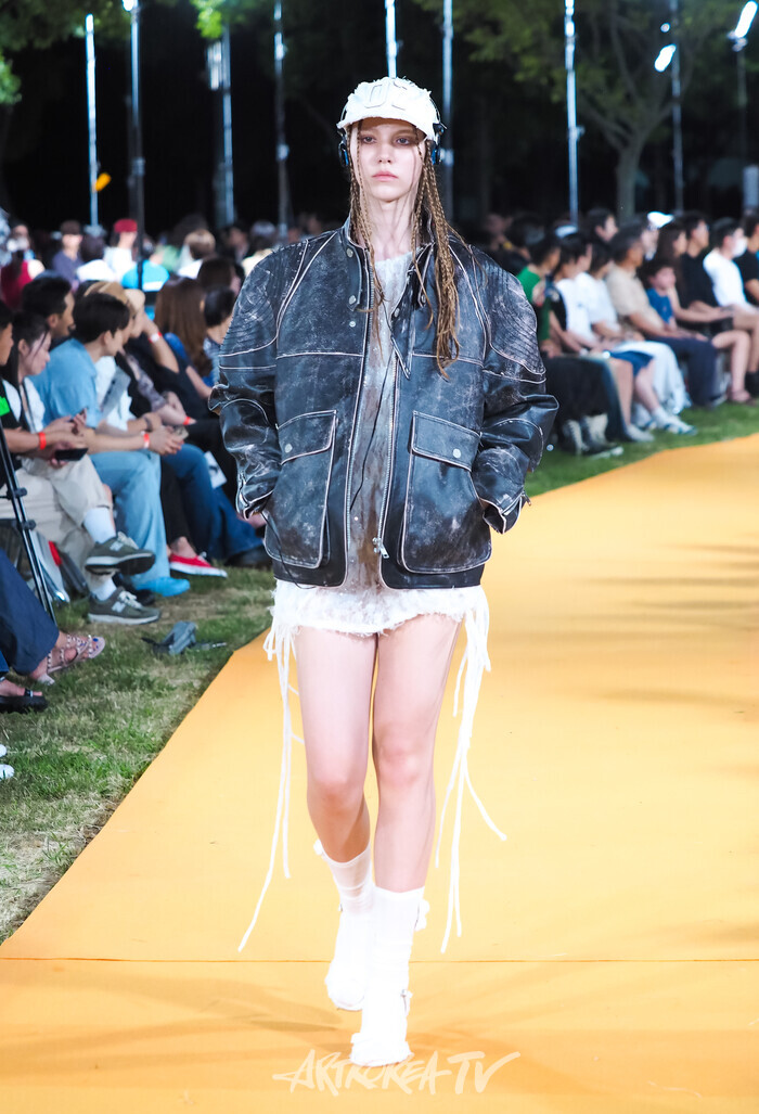 '2024 서울패션로드@뚝섬-보타닉 패션쇼'(최경호, 송현희 디자이너 브랜드 홀리넘버세븐(HOLLYNUMBER7)) 2024.08.30 사진 ⓒ아트코리아방송 이용선 기자