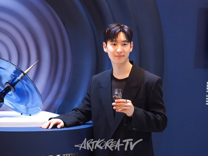 '로얄살루트 타임 챔버 바이 콘래드 쇼크로스' 출시 기념 행사(이제훈). 2024.09.05 사진 ⓒ아트코리아방송 이용선 기자