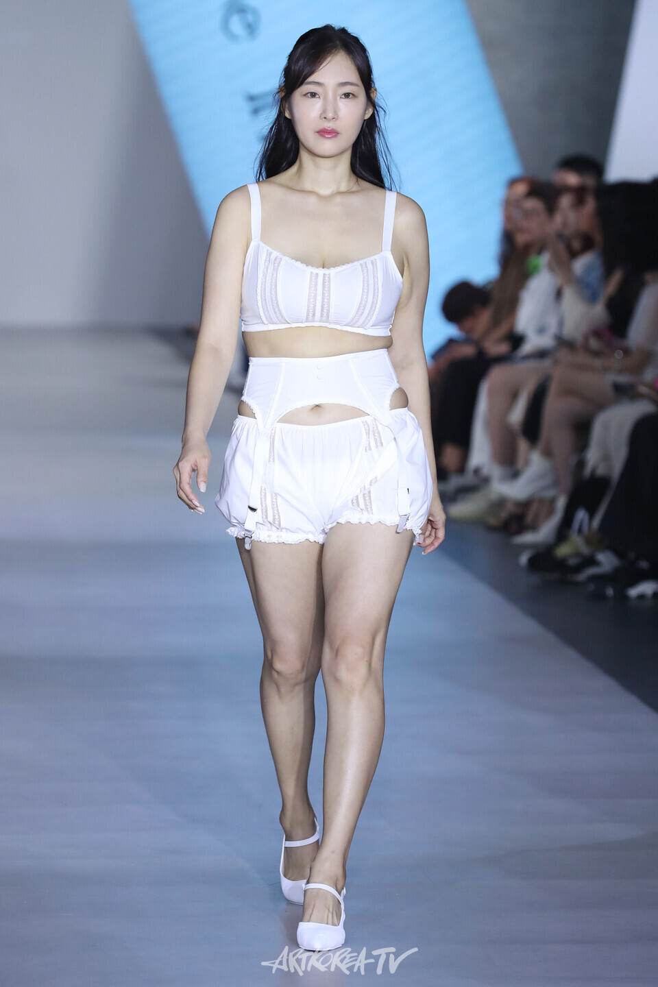 한선미 디자이너 란제리한 패션쇼