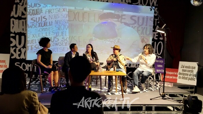 윤진섭, 오르랑과 24년 우정 기리는 ORLAN, Surprise! 특별 전시